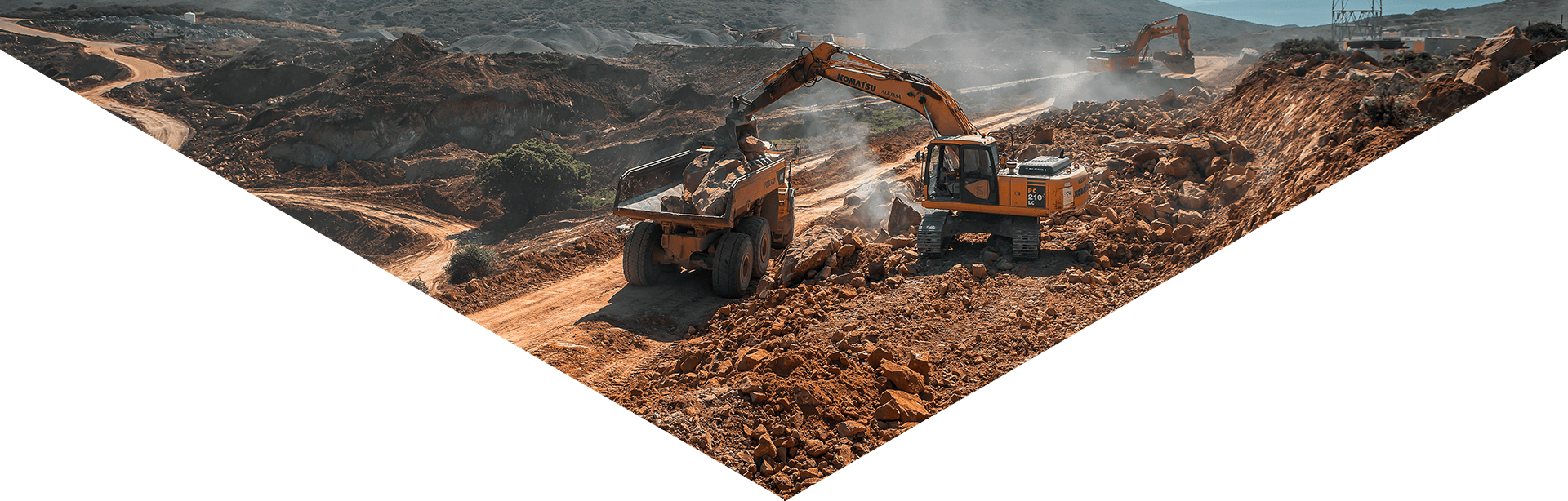 excavadoras-trabajando-en -las-canteras-de-Excavaciones-Alejasa